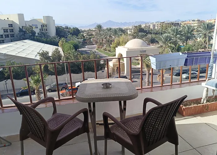 Lotus Compound Near Touristic Mamsha Apartman Gurdaka